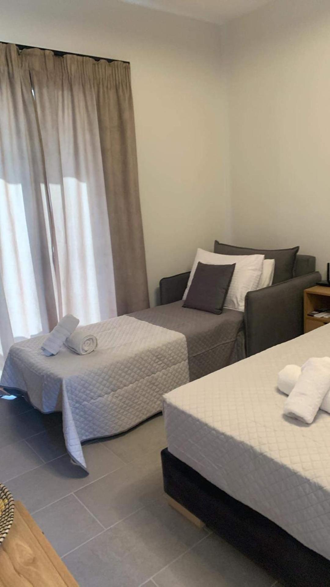 Apartment Moulinos *