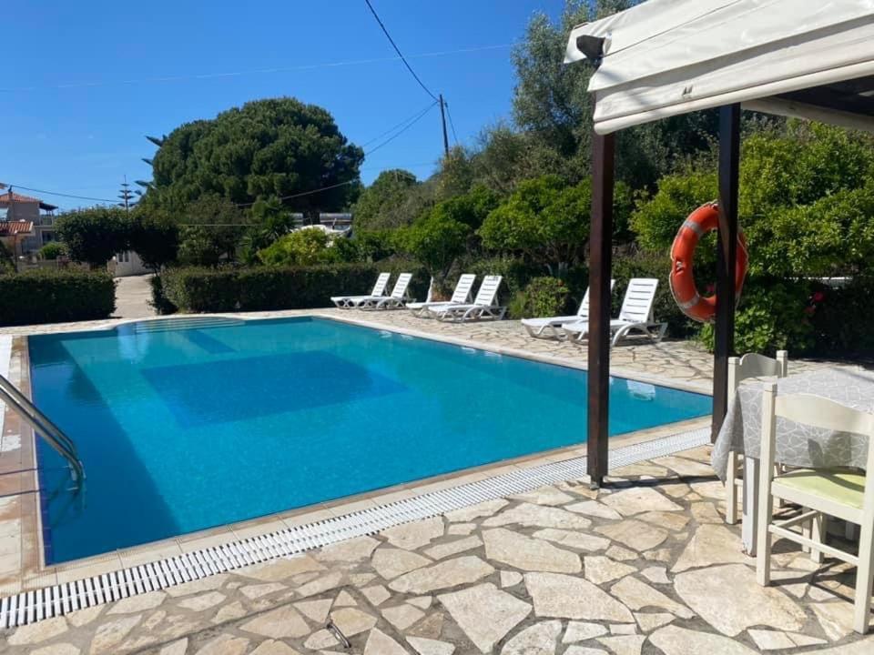 Moulinos Apartment
